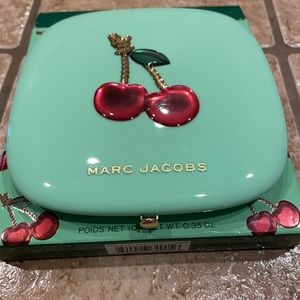 Marc Jacobs Cherry 79 Guilty 0!Mega Glaze Foil luminizer Limited-edition